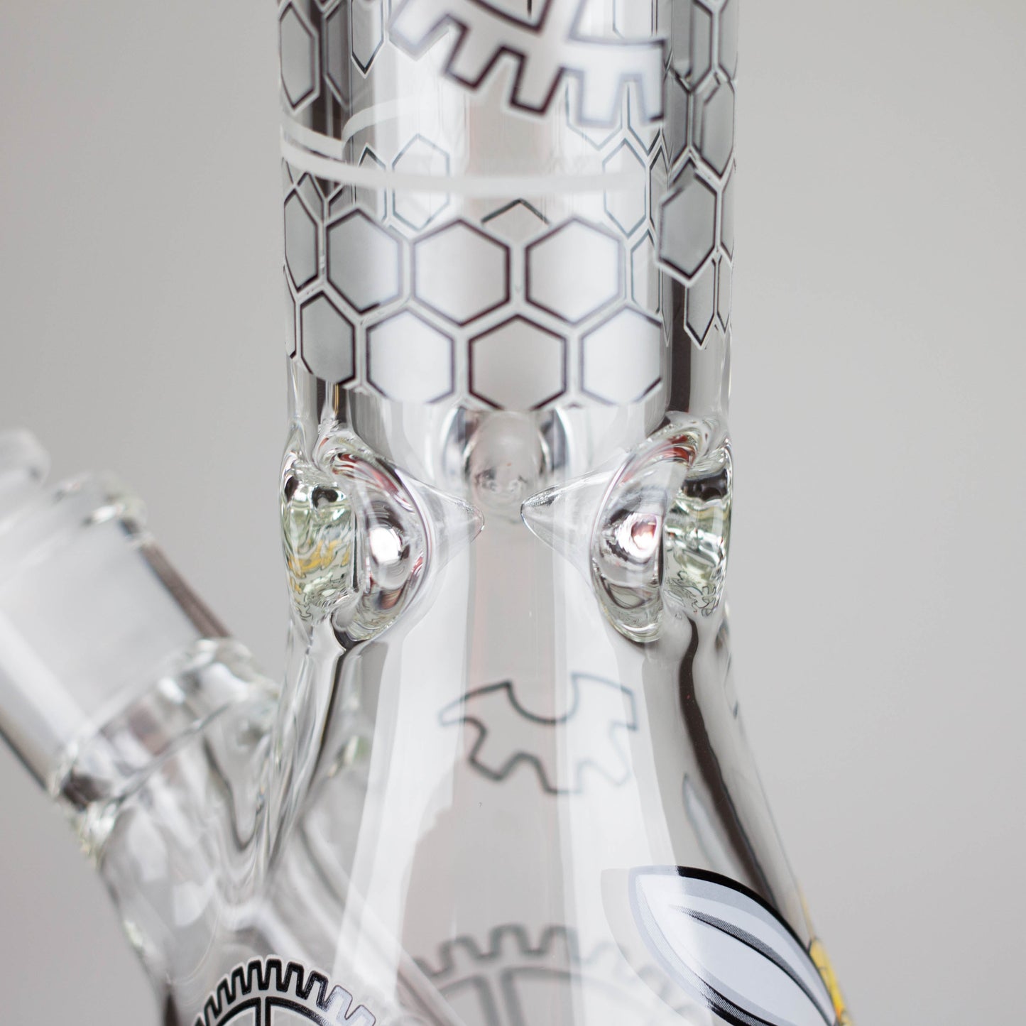 14" 7 mm Glass Bong With Cartoon Bee Design