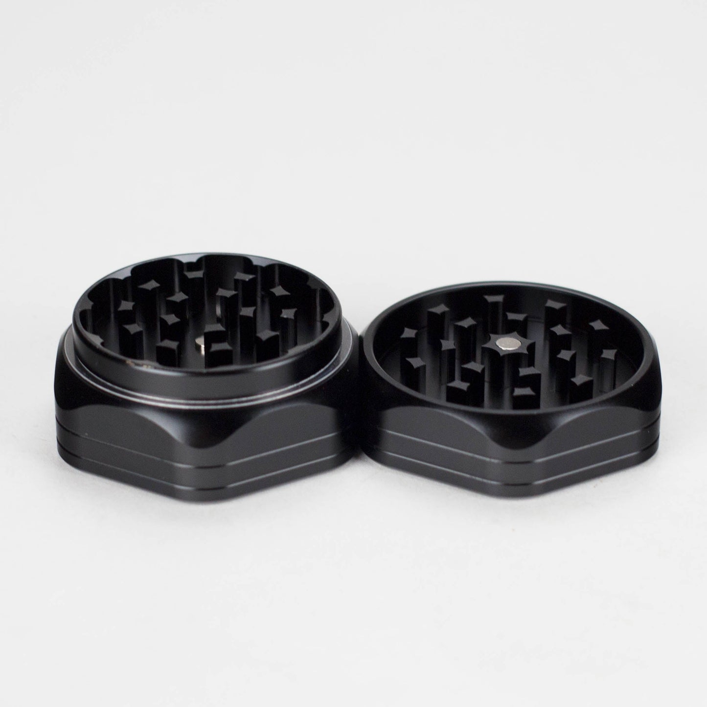 Rolling Club | 2.5" 2 Piece Hex Grinder
