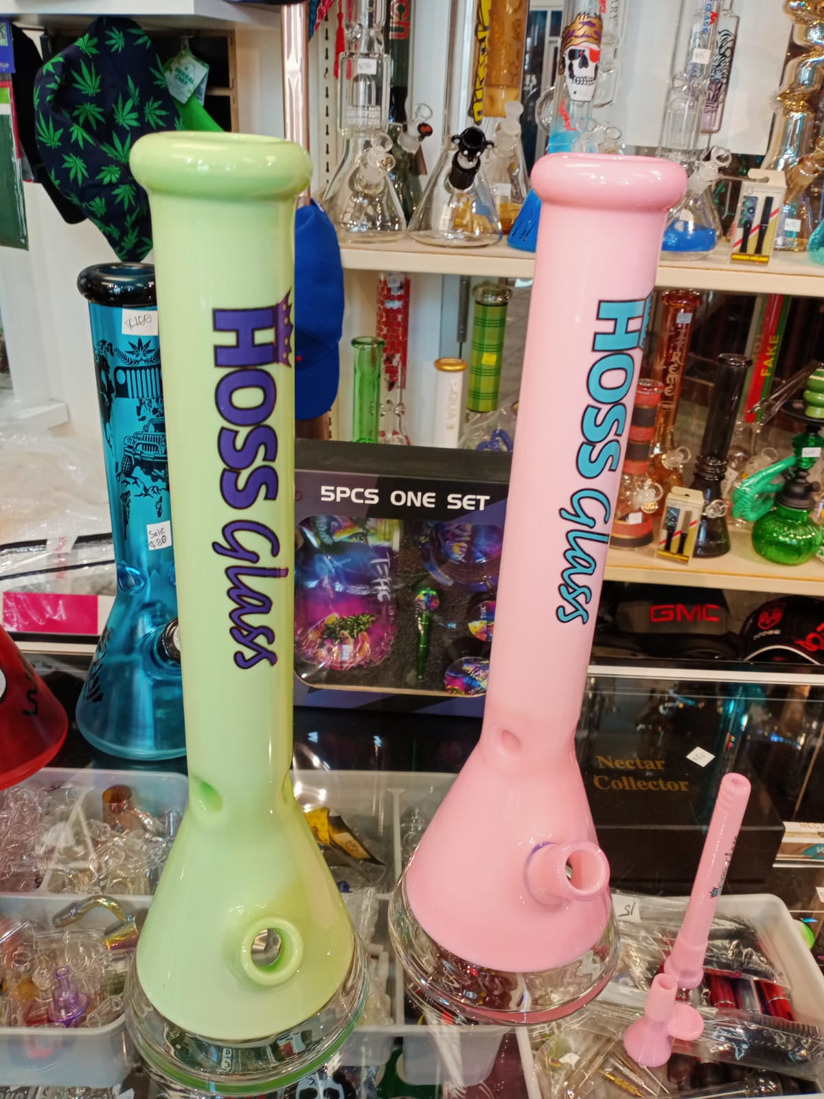 bong, knife, grinder, scale ,rolling tray , hookah , zippo Hoss glass H067 - Hi Time