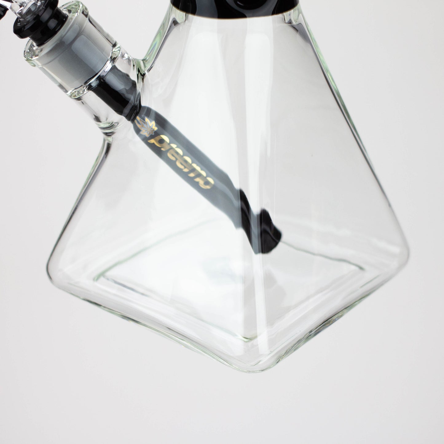 preemo - 16 inch Pyramid Base Beaker [P038]