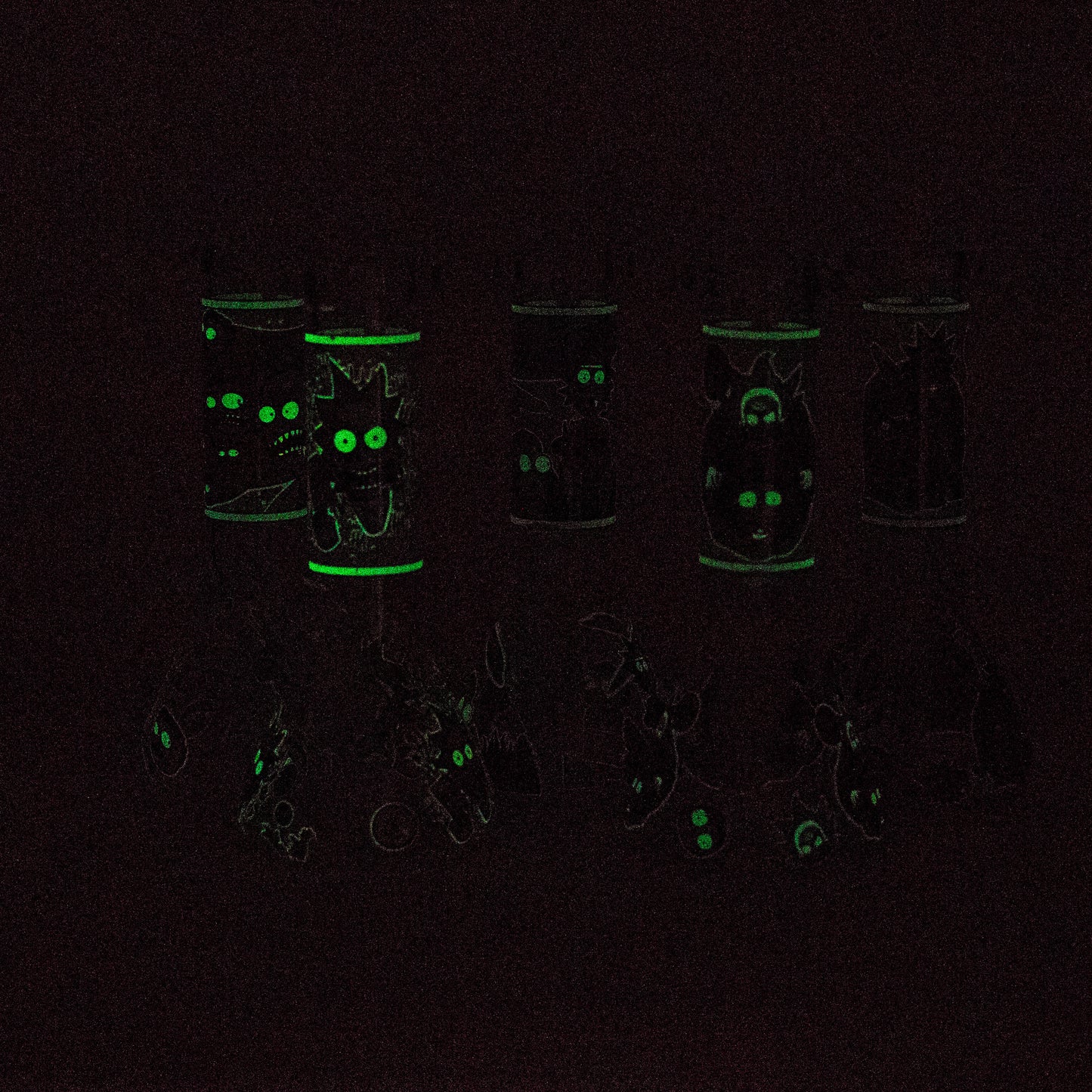 8.5" Cartoon Designs Glow In The Dark beaker bong In the Box [PIP301]