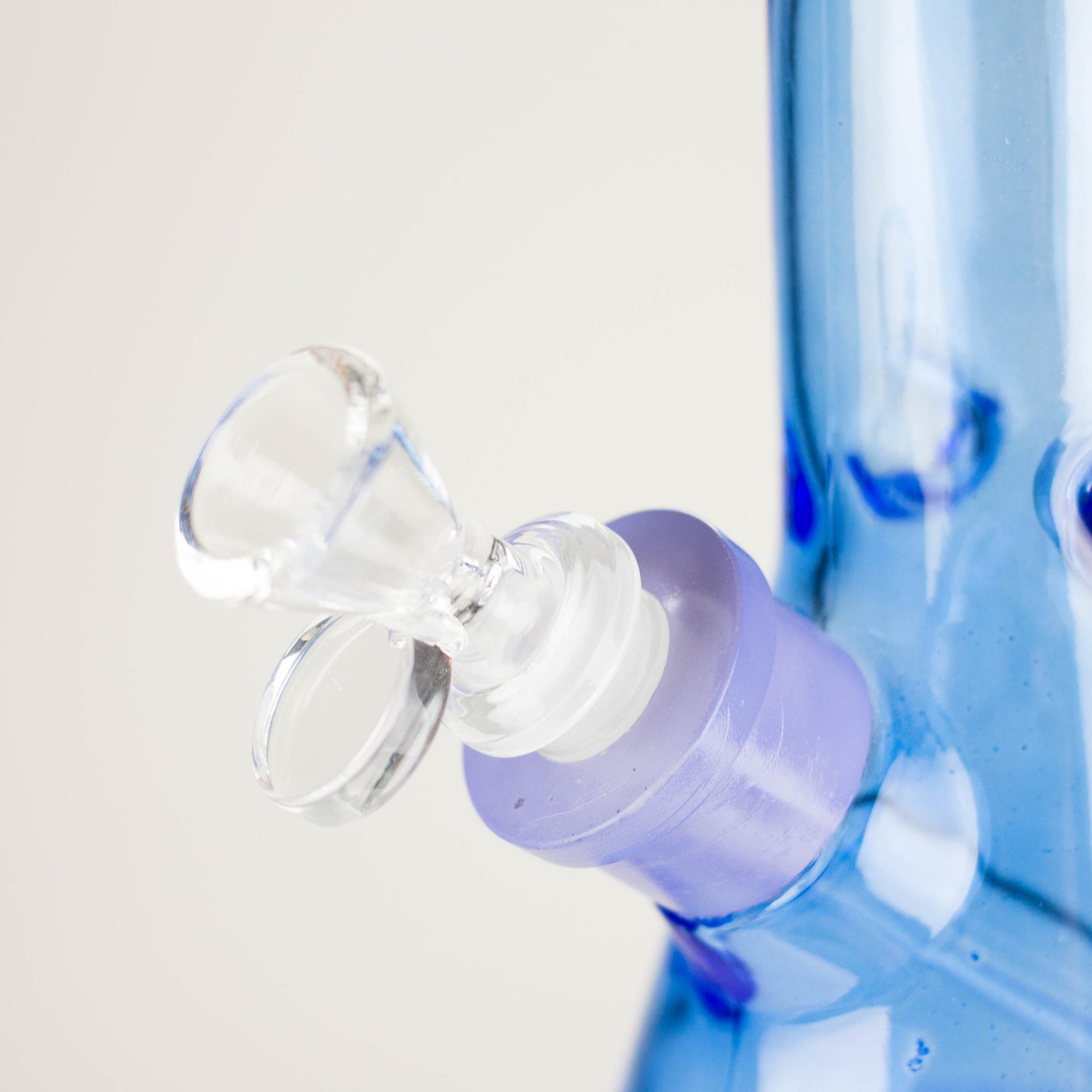 8" Soft glass beaker water bong [M08002]