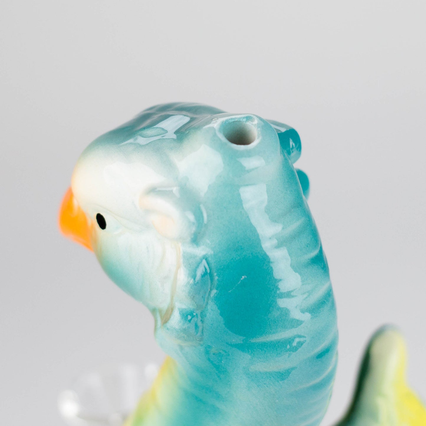 8" Folky Bird Design Ceramic Bong – Artistic Handcrafted Style [ES088WP]