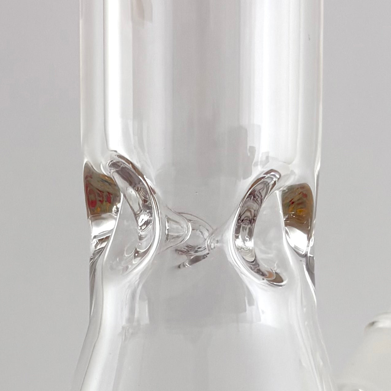 Wellcann | 17" Thickened Base Psychedelic Beaker Glass Bong