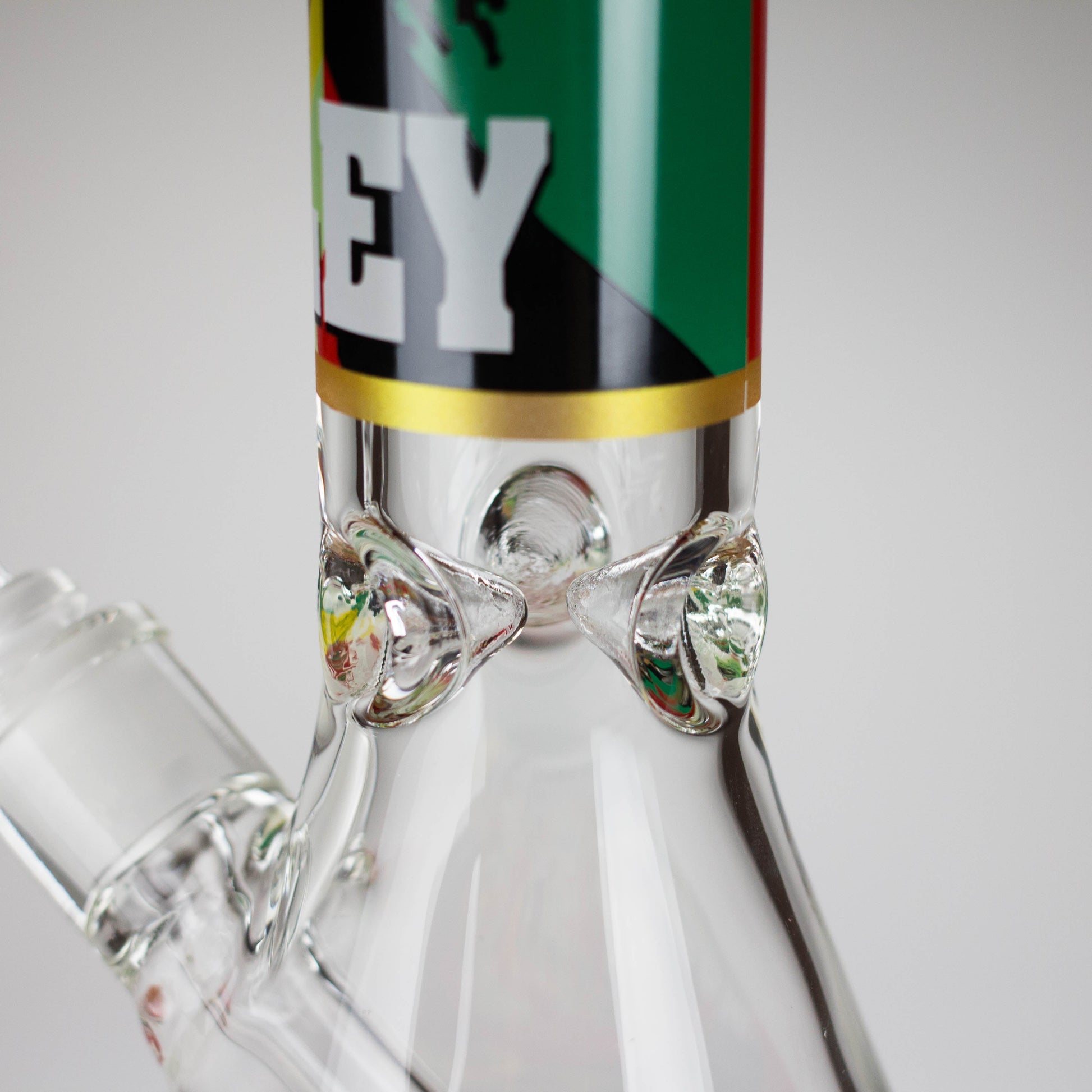 14" BM Design Glass Bong – 7mm Thick with Ice Catcher